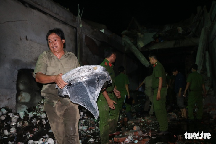 Tạm dừng tìm kiếm 3 mẹ con còn mất tích trong vụ cháy nhà ở Phan Rang - Ảnh 6.