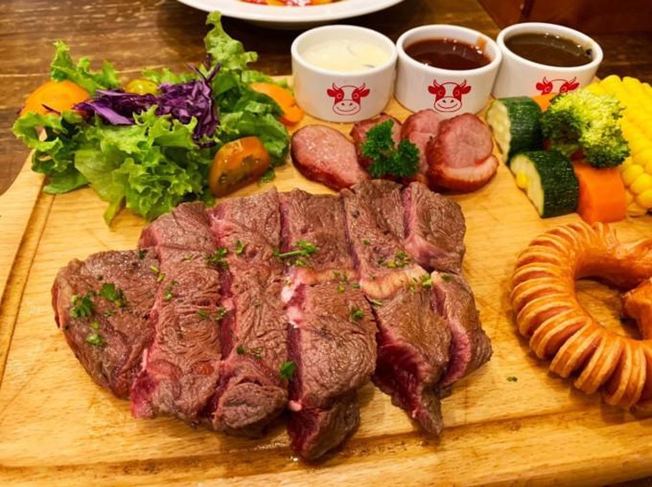 Thưởng thức Steak ngon tuyệt hảo với giá ưu đãi tại COW Express - Ảnh 2. Thưởng thức Steak ngon tuyệt hảo với giá ưu đãi tại COW Express - Ảnh 2.