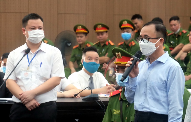 Vì sao nhiều quan chức phải hầu tòa? - Ảnh 1. Vì sao nhiều quan chức phải hầu tòa? - Ảnh 1.