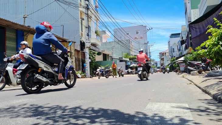 Xây dựng đường giữa trung tâm Quy Nhơn, nhiều đơn vị hợp tác gây thiệt hại 4,7 tỉ đồng ngân sách - Ảnh 2.