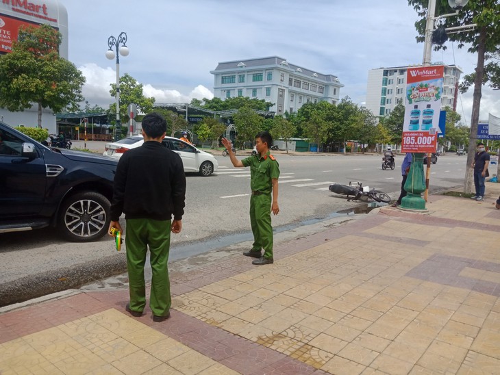 Ninh Thuận họp báo: Kết quả nồng độ cồn của nữ sinh chưa được kiểm chuẩn, không đủ tin cậy - Ảnh 5.