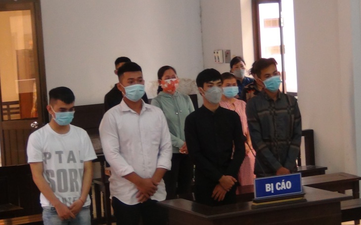 Tạm giữ 47 thanh thiếu niên chuẩn bị đua xe trái phép - Ảnh 2.