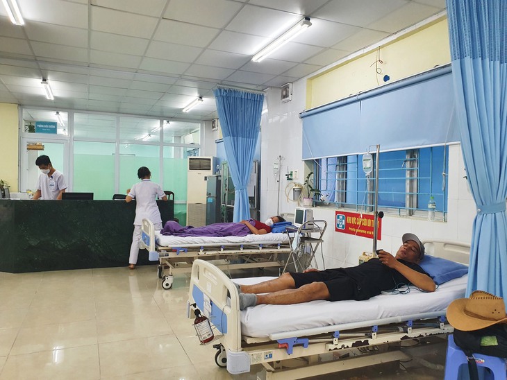 Không tìm được nguyên nhân gây ngộ độc cho 34 du khách ở Đà Nẵng - Ảnh 1.