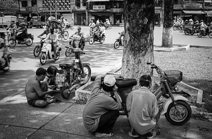 Em chở mùa hè của tôi đi đâu? - Kỳ cuối: Đi làm thêm mùa hè và mối tình có hậu - Ảnh 2.