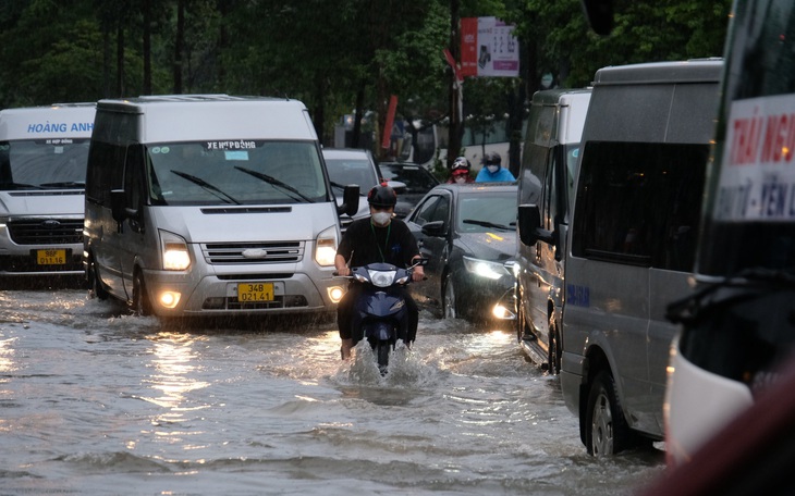 Thời tiết hôm nay 20-8: Cả nước có mưa, nhiều nơi mưa to