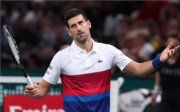 Djokovic mất 1.200 điểm vì 