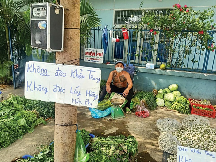 Phóng sinh sự: Những tấm bảng... vui vẻ - Ảnh 4. Phóng sinh sự: Những tấm bảng... vui vẻ - Ảnh 4.