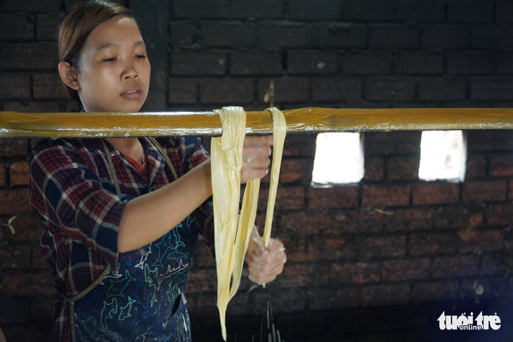 Kỳ công làm món tàu hũ ky vừa giòn, vừa dai và đầy dinh dưỡng - Ảnh 5.