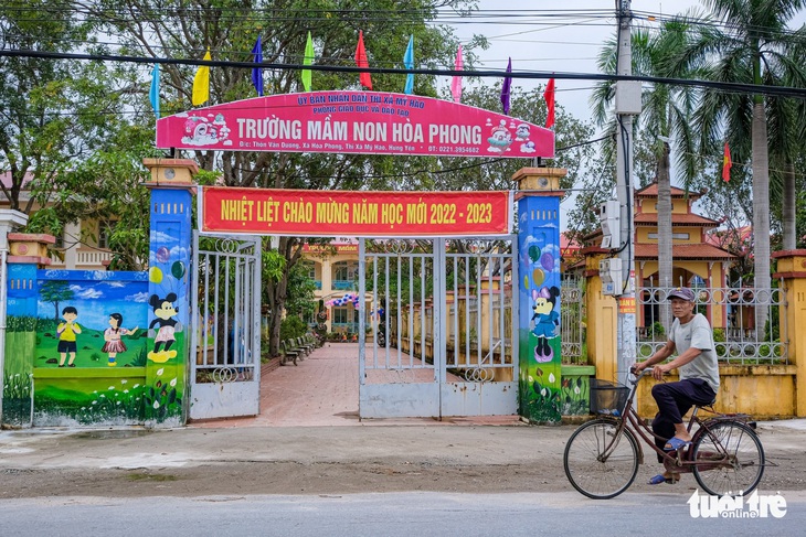 Vụ hàng trăm học sinh ở Hưng Yên không đến trường nhiều ngày: Tiếp tục tuyên truyền - Ảnh 2.