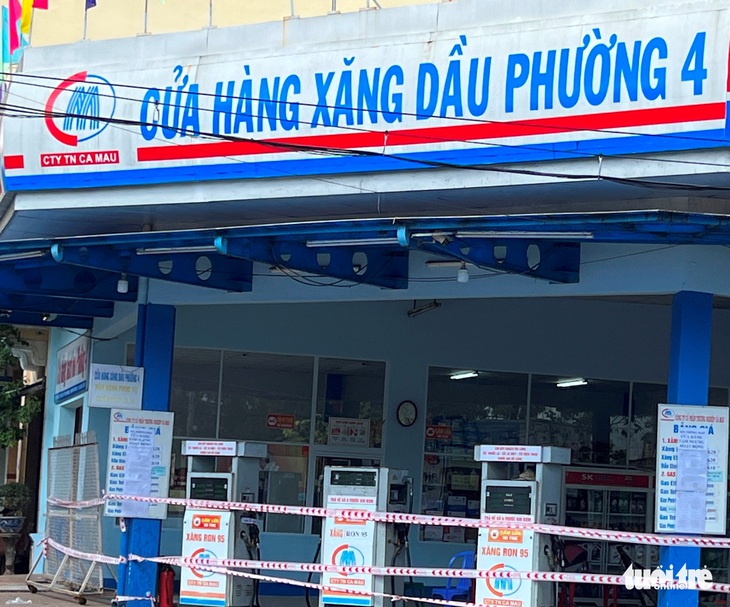 Dừng hoạt động 11 cửa hàng xăng dầu tại Cà Mau, vì sao? - Ảnh 1.