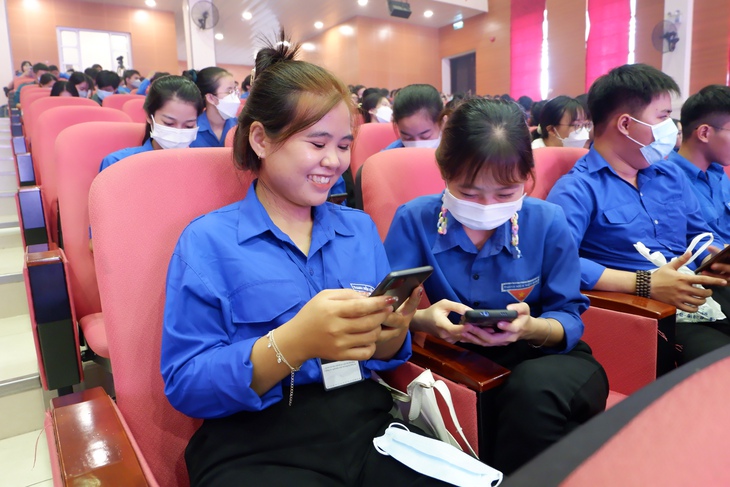 Mời bạn cùng tham gia ‘Hiến kế lan tỏa sử Việt’ - Ảnh 1. Mời bạn cùng tham gia ‘Hiến kế lan tỏa sử Việt’ - Ảnh 1.