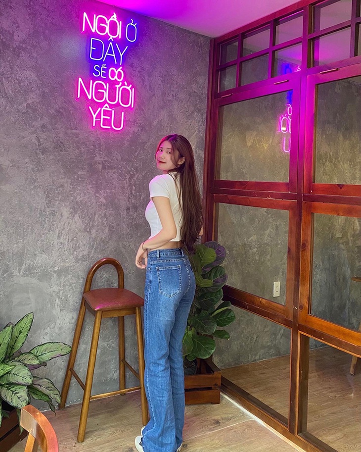 Cựu tuyển thủ nữ U16 Việt Nam khoe thân hình bốc lửa - Ảnh 5. Cựu tuyển thủ nữ U16 Việt Nam khoe thân hình bốc lửa - Ảnh 5.