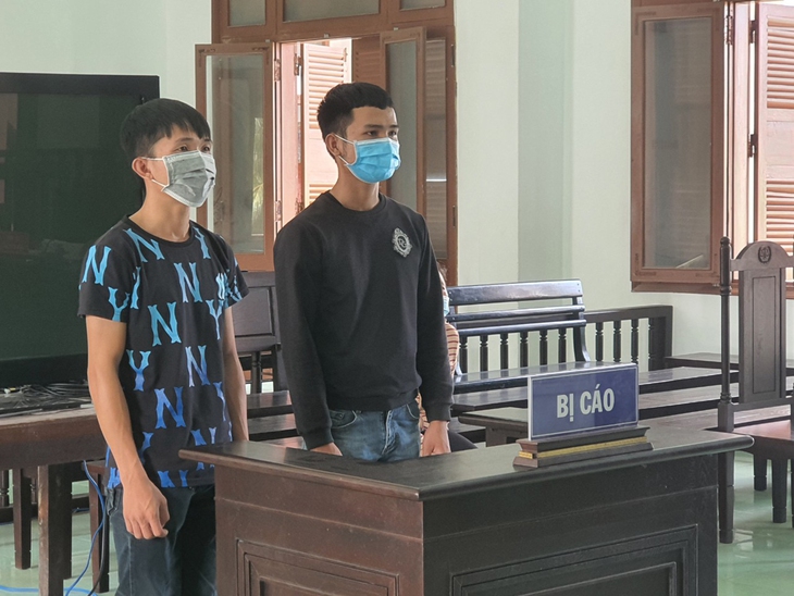 Kêu gọi giúp đỡ hoàn cảnh thương tâm rồi lấy hàng trăm triệu đồng tiêu xài cá nhân - Ảnh 1. Kêu gọi giúp đỡ hoàn cảnh thương tâm rồi lấy hàng trăm triệu đồng tiêu xài cá nhân - Ảnh 1.