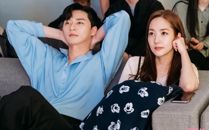 Park Min Young lộ tin hẹn hò, 'thuyền tình' với Park Seo Joon chính thức lật