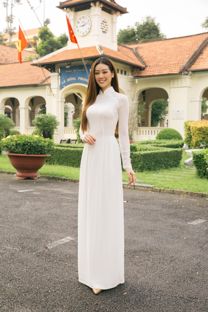 Khánh Vân, Phương Anh, Phương Nhi trở lại trường xưa gây xao xuyến - Ảnh 3. Khánh Vân, Phương Anh, Phương Nhi trở lại trường xưa gây xao xuyến - Ảnh 3.