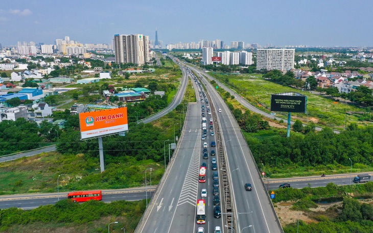 Nghiên cứu mở rộng cao tốc TP.HCM - Long Thành - Dầu Giây