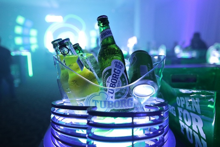 Tuborg 'bật mở' nhiều bất ngờ cuối năm - Ảnh 2.