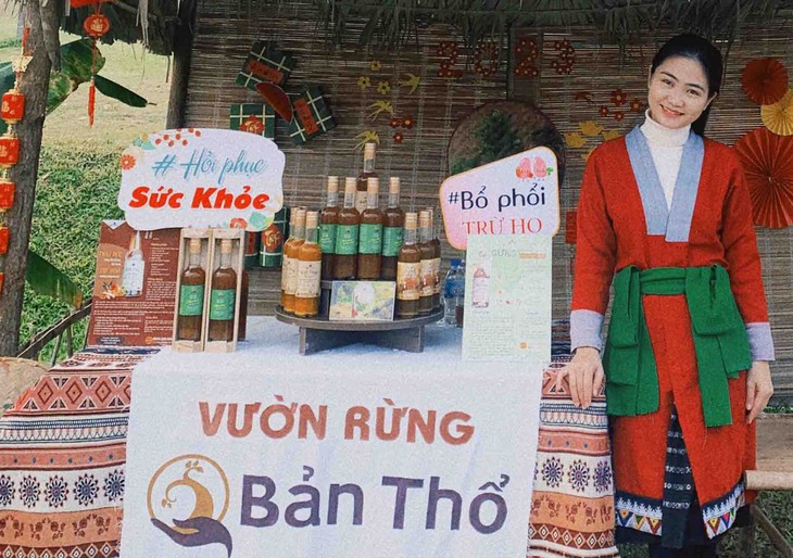 'Khởi nghiệp: chọn đường dài hay đi lối tắt?': Cô gái 'Bản Thổ' trồng rừng khởi nghiệp - Ảnh 1.