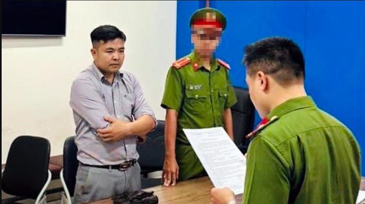 Khởi tố hai người tham gia giao thông chống đối khi bị kiểm tra tại Hải Phòng - Ảnh 3. Phạm Trung Dũng bị khởi tố sau khi không chấp hành việc kiểm tra nồng độ cồn khi tham gia giao thông và có hành vi chống người thi hành công vụ - Ảnh: Công an Ngô Quyền