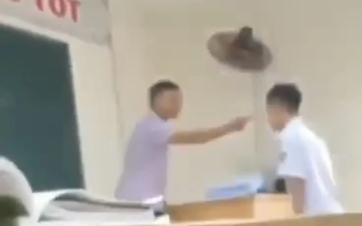 Bắt bệnh thô tục ngôn từ - Ảnh 2.