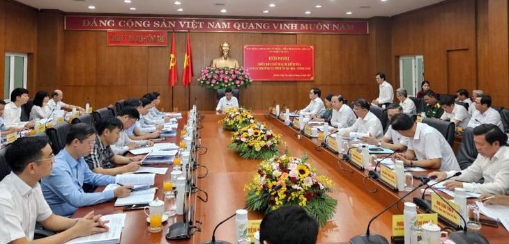 Đoàn kiểm tra của Ban Chỉ đạo Trung ương về phòng, chống tham nhũng, tiêu cực làm việc với Ban Thường vụ Tỉnh ủy Bà Rịa - Vũng Tàu ngày 26-10 - Ảnh: Đ.H.