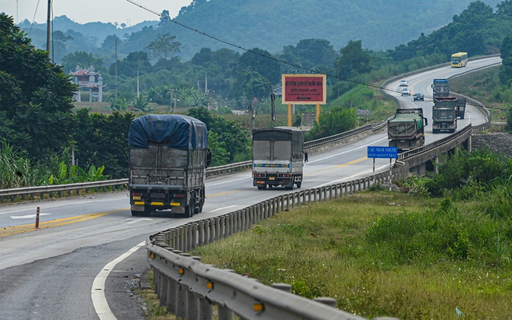 Cận cảnh giao thông 