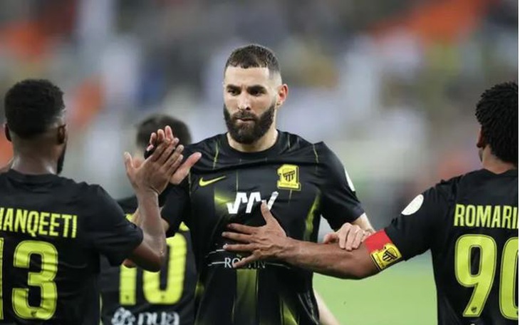 Điểm tin thể thao sáng 3-10: Đội của Benzema từ chối ra sân ở AFC Champions League vì... bức tượng