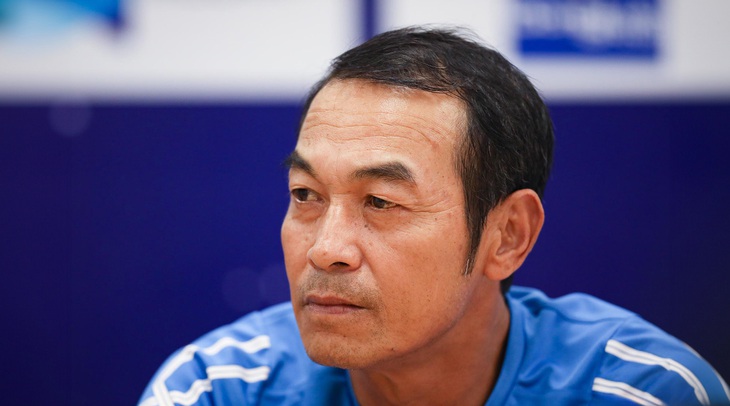 HLV Đinh Thế Nam - Ảnh: HNFC