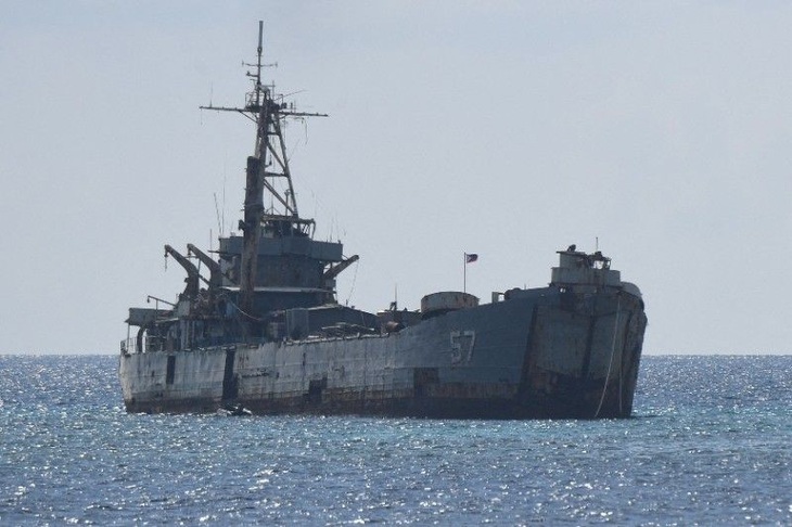 Tàu BRP Sierra Madre của Philippines ở Trường Sa - Ảnh: AFP