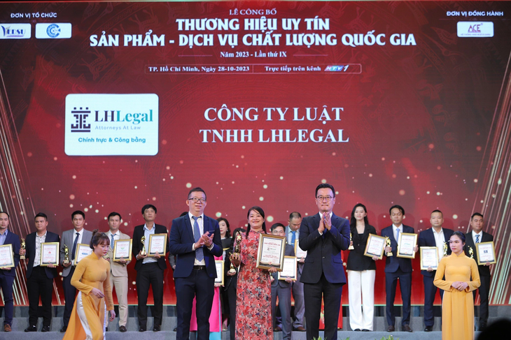 Công ty luật LHLegal đạt giải thưởng ‘Dịch vụ - chất lượng quốc gia 2023 - Ảnh 1.