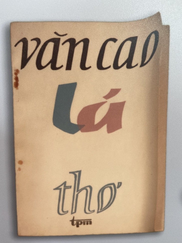 Tập thơ Lá của Văn Cao - Ảnh: Bảo tàng Văn học