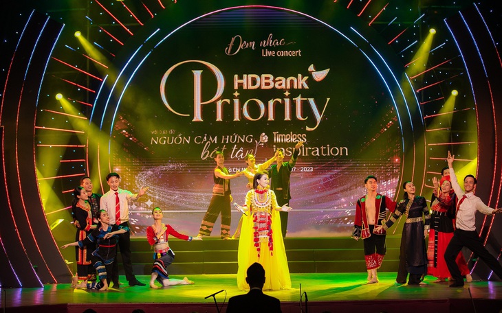 Từ HDBank Priority đến sự trở lại của huyền thoại saxophone Kenny G ở Việt Nam