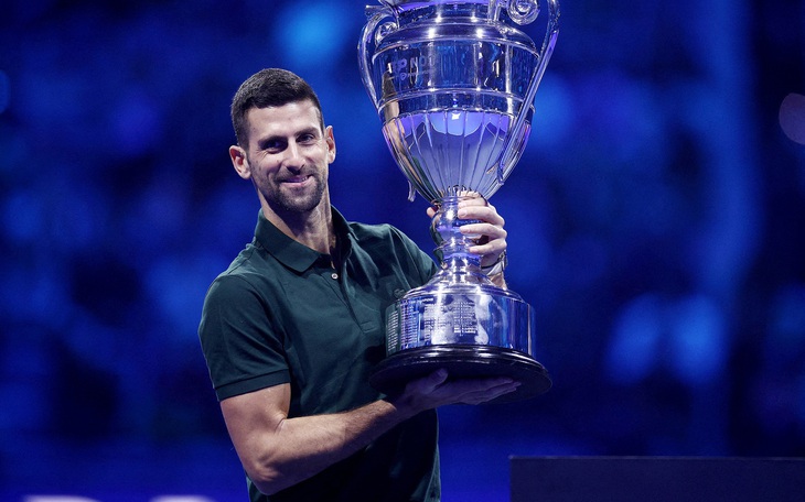 Djokovic số 1 của số 1