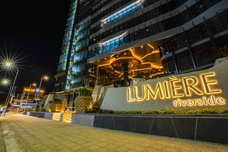 Cảnh quan dự án LUMIÈRE riverside vào ban đêm