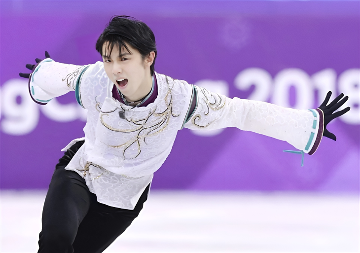 Hanyu Yuzuru được yêu mến vì có kỹ thuật hoàn hảo, nhiều thành tích, tài năng và tầm ảnh hưởng trong giới thể thao - Ảnh: Japan News