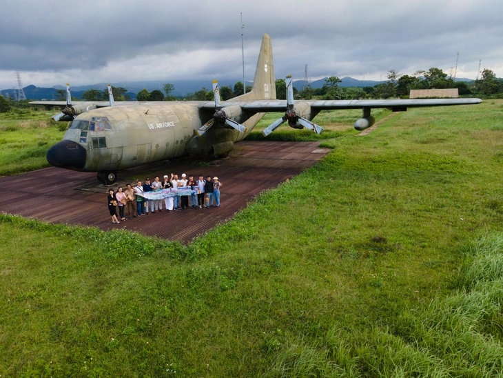 Ngắm 2 máy bay vận tải quân sự hạng nặng của Mỹ tại Quảng Trị - Ảnh 9.