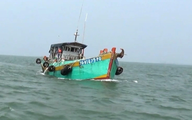 Khởi tố giám đốc công ty xăng dầu, lộ đường dây mua bán hàng ngàn hóa đơn trái phép - Ảnh 3.