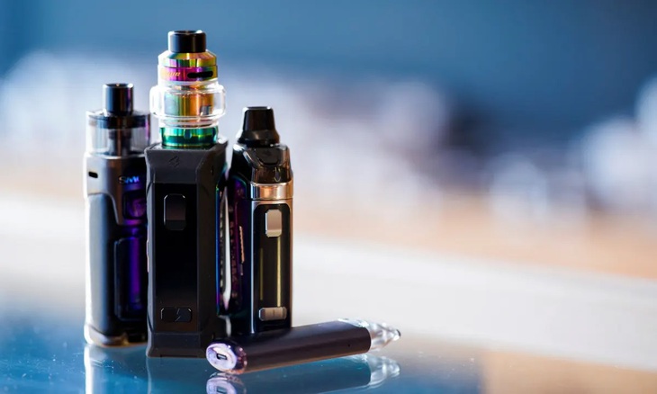 Australia cấm nhập khẩu vape dùng một lần- Ảnh 1.