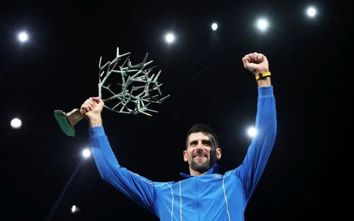 Djokovic lập kỷ lục ở Paris Masters