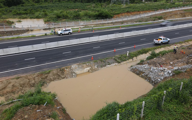 Ngập cao tốc Phan Thiết - Dầu Giây: Mở rộng kiểm tra thủy văn