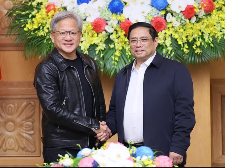 Thủ tướng Chính phủ Phạm Minh Chính tiếp ông Jensen Huang, chủ tịch kiêm tổng giám đốc Tập đoàn Nvidia (Mỹ) - Ảnh: TTXVN