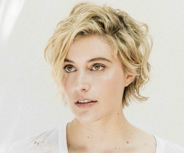 Greta Gerwig là nhà làm phim nữ hiếm hoi thành công ở cả mặt hàn lâm lẫn doanh thu phòng vé - Ảnh: Cannes