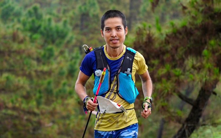 Chạy 100km xuyên đêm tại TP.HCM