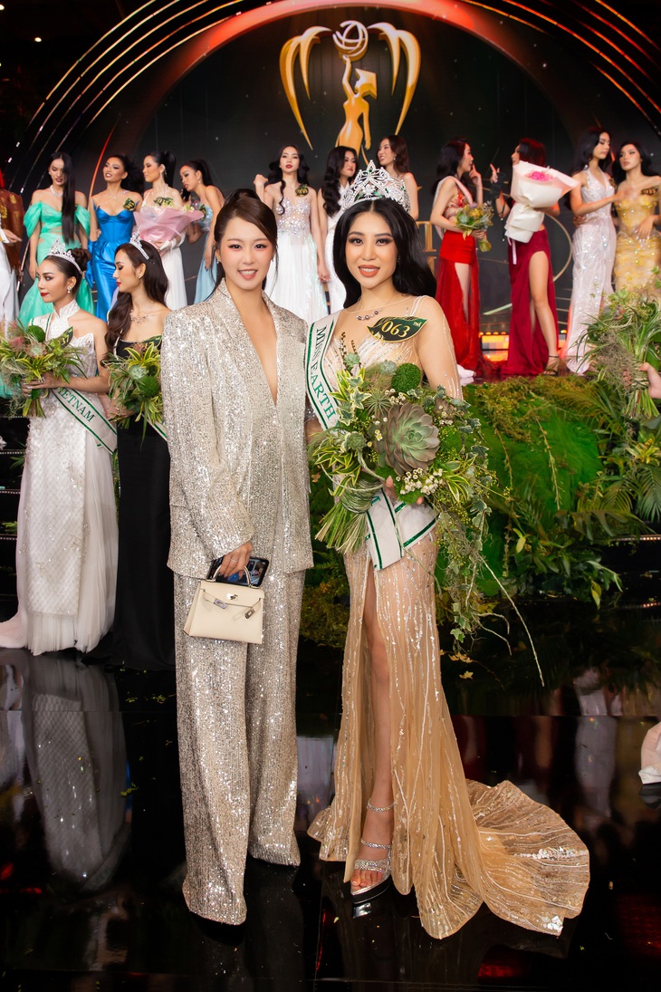 Giám khảo Miss Earth 2023 - Betty Bui Do và Hoa hậu Lan Anh