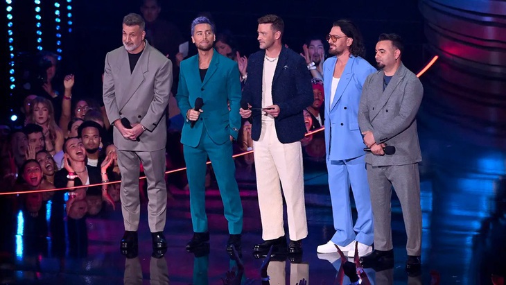 Các thành viên NSYNC trên sân khấu lễ trao giải MTV Video Music Awards 2023 - Ảnh: Getty Images