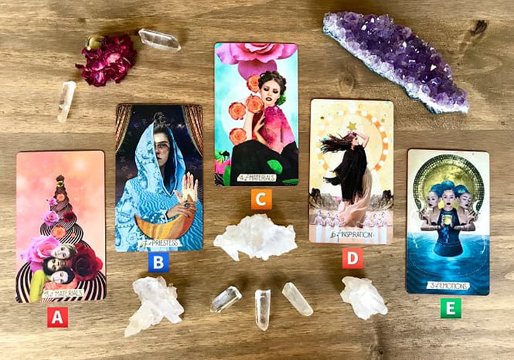 Tarot: Những người không thích bạn nghĩ gì về bạn?- Ảnh 1.