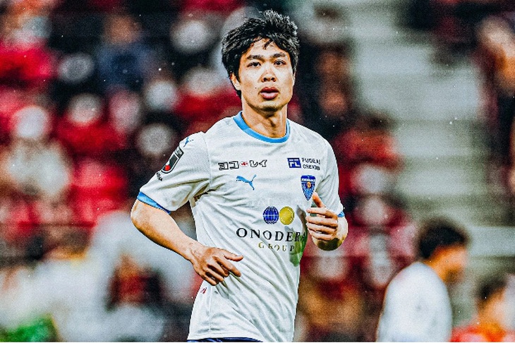 Công Phượng trong màu áo CLB Yokohama FC - Ảnh: YOKOHAMA FC