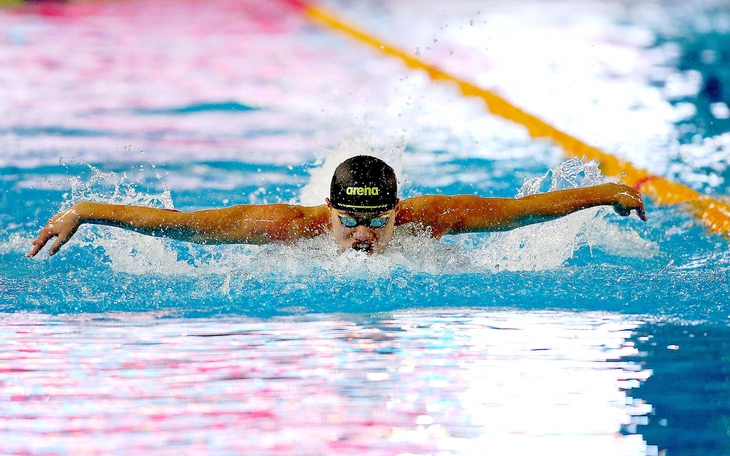 Nữ sinh TP.HCM giành huy chương vàng bơi lội chia sẻ 'bí kíp' học bơi giỏi - Ảnh 4.