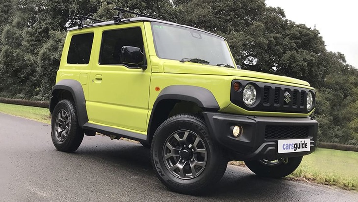 Suzuki Jimny ban đầu có sản lượng rất hạn chế nên giá bán xe bị đẩy lên khá cao - Ảnh: CarsGuide