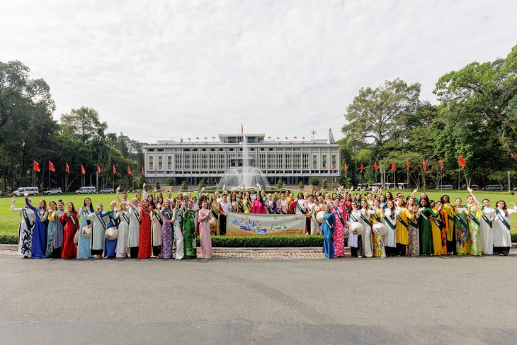 Trong những ngày tới, các thí sinh Miss Earth 2023 tiếp tục tham gia một số hoạt động đồng hành Tuần lễ du lịch TP.HCM.